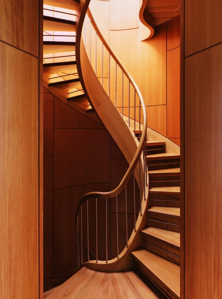 Transform Your Staircase with Hardwood in Houston, TX - Floor Floor We Restore